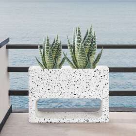 Armen Living 840254330986 Sunstone Modern Indoor Outdoor Lightweight Concrete Planter