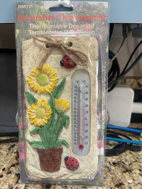 Hartin 026392069562 Ceramic Sunflower Ladybug Thermometer 6 3/4 Inch Tall 3 1/2 Wide Sealed New Mint