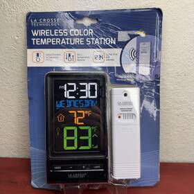 La Crosse Technology T85258 Wireless Color Temp Station Indoor Outdoor Lcd Set