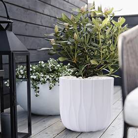 Luxenhome 810053168301 White Mgo Round Planter - 13.66 Inch H X 14.49 Diameter