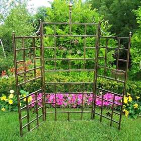 Mississippi 71-inch Decorative Trellis Bronze