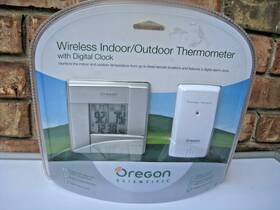 Thn132n Oregon 734811405319 New Wireless Indoor Outdoor Thermometer Digital Clock Rar351
