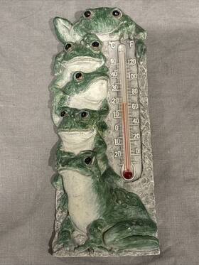 Spoontiques 758606236841 Frogs Thermometer Outdoor Or Indoor Use 7.5 Inch Resin