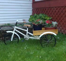 Studio 350 758647663231 L K White Metal Indoor Outdoor Bike Tricycle Plant Stand With Brown Wood 48x24x24