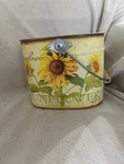 Sunflower Design Tin Bucket ,can Use Vase Or Pot .. Fixed Price $15.99.