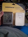 Acurite Digital Wireless Weather Thermometer Indoor Outdoor 00604. Fixed Price $15.00.