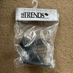 Trends By Carson Black Flagpole Metal Bracket *new*. Fixed Price $9.99.