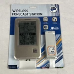 La Crosse Technology Wireless Forecast Station KWS-9060U-IT W/ Outdoor Sensor. Fixed Price $33.24.