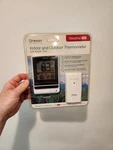 Oregon Scientific Weather 200 RMR202A Indoor/outdoor Thermometer + Atomic Clock. Fixed Price $49.95.