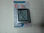 Acurite Indoor Digital Humidity & Temperature Monitor 00613B Nos New. Fixed Price $19.18.