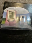Oregon Scientific Wireless Indoor Outdoor Thermometer Dual Alarm Clock Pink New. Fixed Price $50.00.