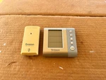 Oregon Scientific Clock Wireless Thermometer & Atomic Alarm RMR602A. Fixed Price $19.99.