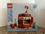 Lego 40776 Hot Chocolate Stand Limited Edition Factory Sealed Winter Set Vip. Fixed Price $24.00.